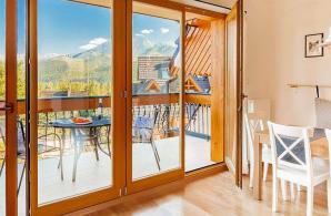 Chcesz komfortowo, rodzinnie lub z przyjaciółmi, wypocząć w Tatrach? Przyjedź do Szeligówki, gdzie widok na szczyty i zacisza luksusowych wnętrz będą wymarzonym ukojeniem