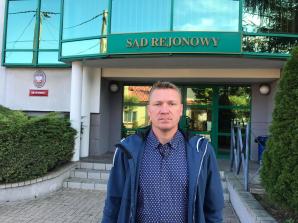 [VIDEO] Matka wykorzystała córkę oskarżając ojca o rzekome molestowanie? Szokujący proces w Bełchatowie