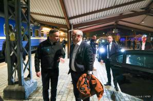 Prezydenci Polski, Estonii, Litwy i Łotwy w drodze do Kijowa