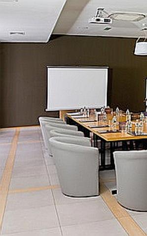 Do końca sierpnia taniej w hotelu Aroma Stone