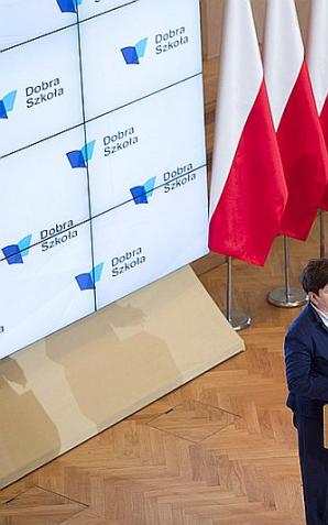 Premier Beata Szydło: Polska szkoła potrzebuje zmian