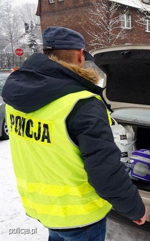 Sprzedawali nieistniejące luksusowe samochody!