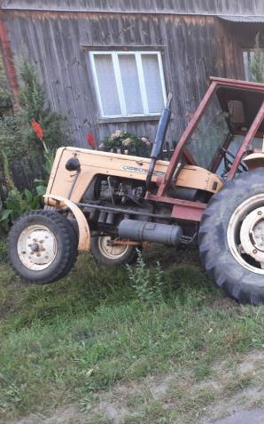 Pijany traktorzysta wjechał do rowu – miał prawie 4 promile alkoholu w organizmie