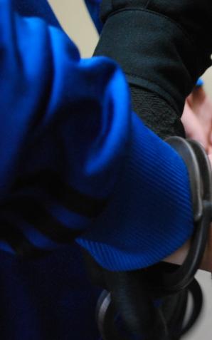 Lichwa w szkole. Pożyczył 13-latkowi pięć złotych, potem żądał zwrotu wyższej kwoty