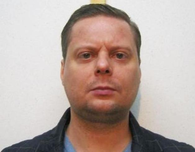 Warszawa: 20 tysięcy zł nagrody za informacje o miejscu ukrycia się przestępcy!