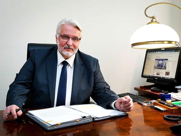 Minister Witold Waszczykowski dla Le Figaro: Przyjmowanie migrantów musi leżeć w kompetencjach państw