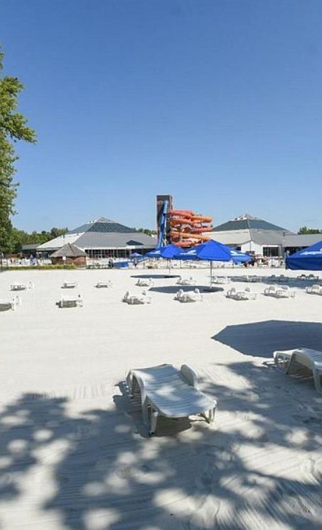 Dwie nowe piaszczyste plaże w Aquaparku Fala