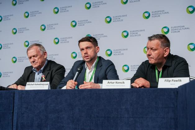 Uzgodnienia strony rządowej z rolnikami w Jasionce